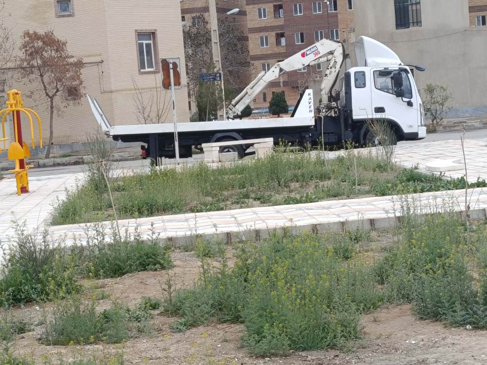خودروبر جرثقیلدار در شهر شاهرود